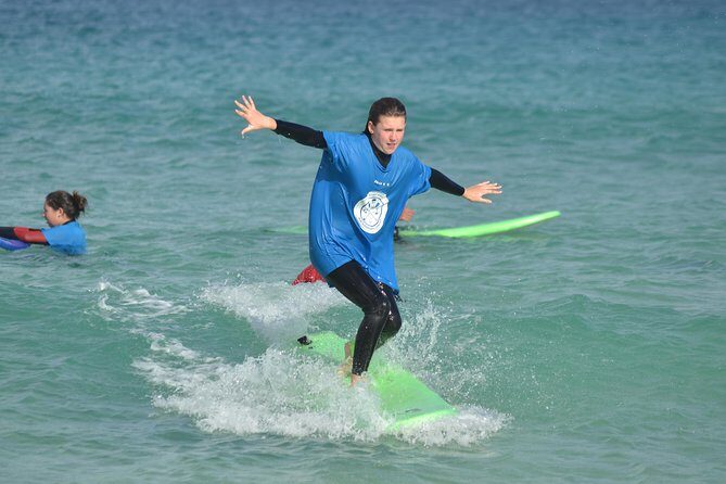 1 Day Surf Lesson Beginner - What makes the course work: small groups and condition-based wave hunting