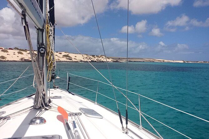3-Hour Small-Group Sailing Tour around the Lobos Island - From Corralejo Port to Lobos: Boarding, Sailing, and Crew-Led Tips