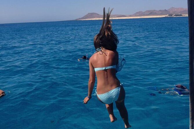 3-Hour Small-Group Sailing Tour around the Lobos Island - Great Dunes Natural Park Views: Fuerteventura’s Coast From a New Angle