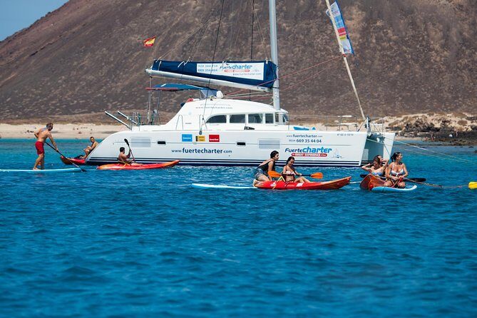 4-Hour Boat Trip to Isla de Lobos from Fuerteventura (Combo Deluxe) - On-board paella (plus the champagne-and-fruit idea)