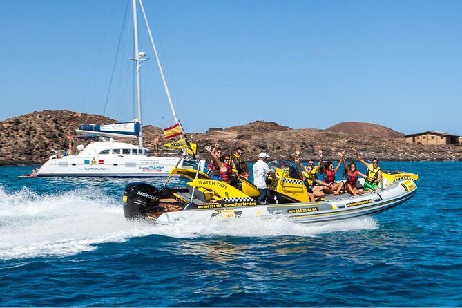 4-Hour Boat Trip to Isla de Lobos from Fuerteventura (Combo Deluxe) - Corralejo from the sea: a practical finale, not a show