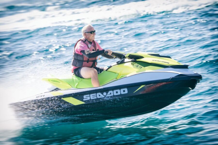 Caleta de Fuste: Jet Ski Circuit Experience - Jet Ski Circuit in Caleta de Fuste: Fast, Fun, and Strait to the Point