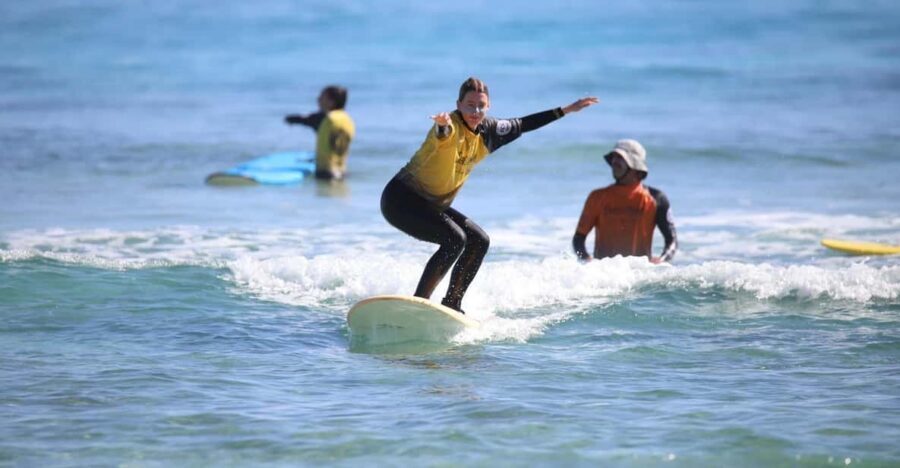 Corralejo: 1-Day Surf Lesson for Beginners - Meeting Point at Buendia Hotel: Finding Point Break Watersports Fast