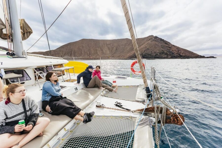 Corralejo: Lobos Island Catamaran Tour with Drinks & Snorkel - Snorkeling, kayaking, and paddleboarding: what “included” really means