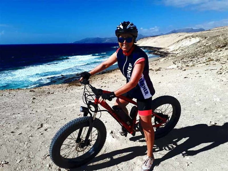 Costa Calma: E-bike Tour - How hard is it, really: e-bike assist plus off-road control