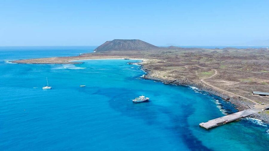 From Corralejo: Lobos Island Boat and Snorkel Activity - Corralejo to Lobos by boat: the timing that gives you control