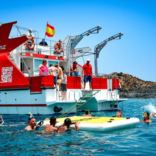 Fuerteventura: 1-Hour Mini Swim & Snorkel Cruise - Swimming and snorkeling near Islote de Lobos: what visibility feels like