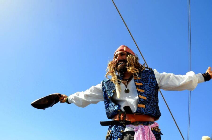 Fuerteventura: 4-Hour Pirate Sailing Adventure - The Pirate Crew Experience: Sails, Knots, and Playful Chaos
