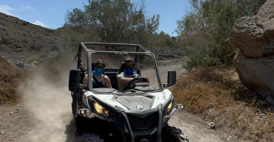 Fuerteventura: 4x4 buggy Can Am adventure east to west - La Lajita area: coves, the ravine track, and Las Hermosas
