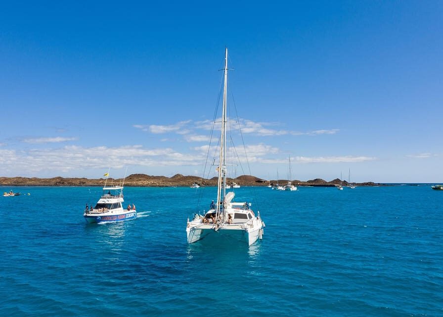 Fuerteventura : Catamaran excursion to Lobos Island - Crew Names and Service Style: You’ll Feel Looked After