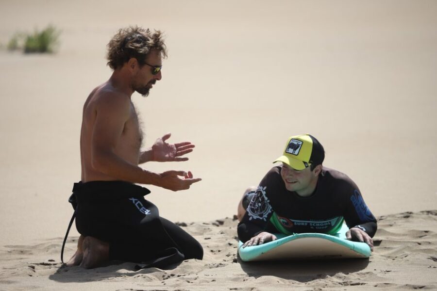 Fuerteventura : Corralejo Surf Lesson - The surf spot choice: turning conditions into a real session