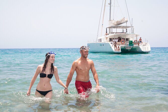 Fuerteventura Deluxe Catamaran Tour with meals and drinks - Key things to know before you board