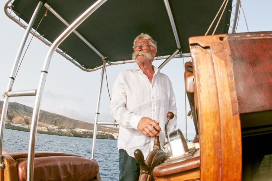 Fuerteventura: Exclusive Turkish Gulet Cruise with Lunch - The on-board vibe: relaxing sailing or party-leaning music