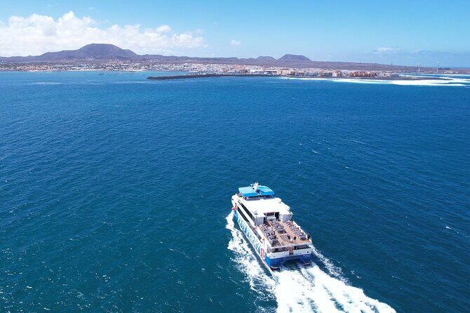 Fuerteventura: Ferry ticket to Lanzarote with free wifi - What You Actually Get: A Harbour-to-Harbour Lanzarote Day