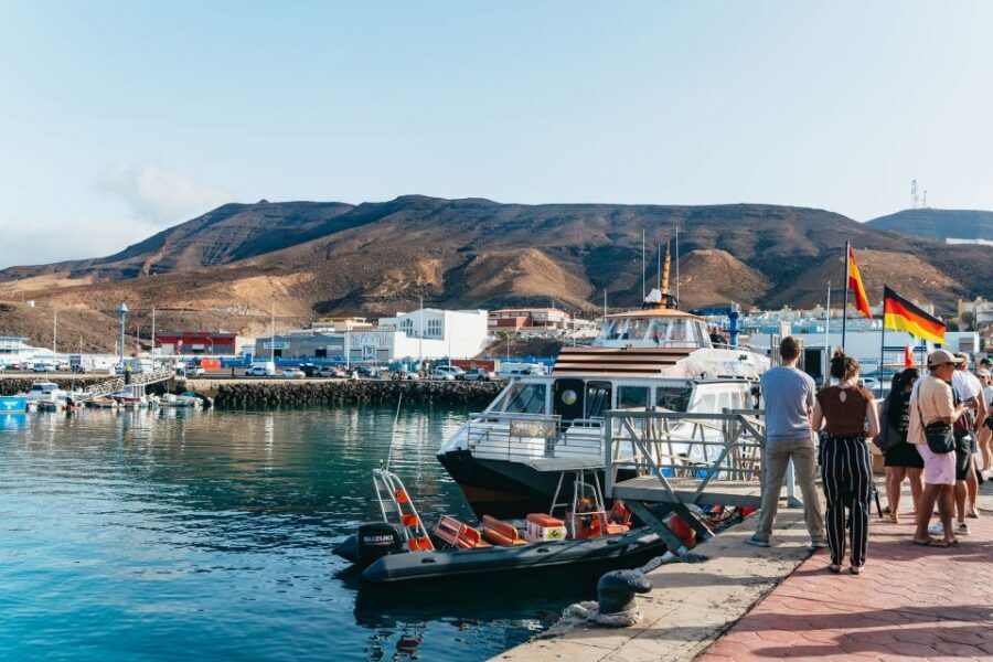 Fuerteventura: Glass Bottom Boat Cruise with Lunch & Drinks - Key moments that make the cruise worth your time