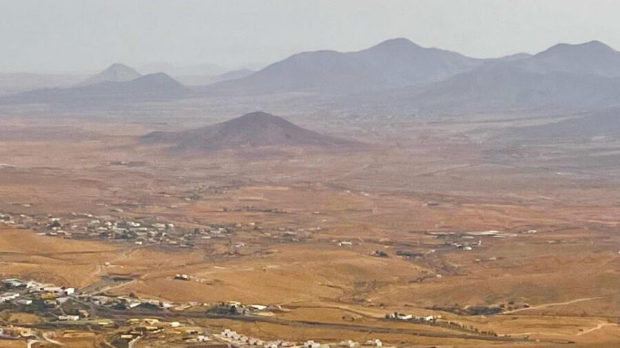 Fuerteventura: Island Highlights Guided VIP Sightseeing Tour - Corralejo Natural Park: dunes and beach energy, minus the long detour