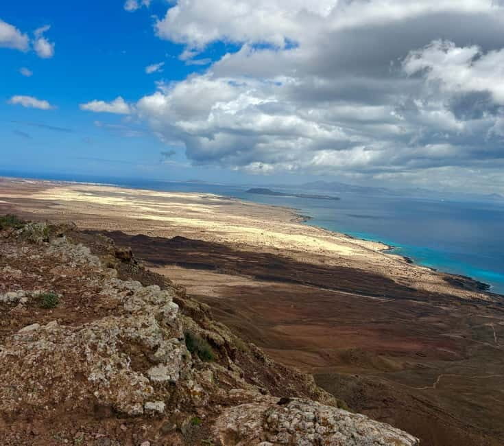 Fuerteventura: Island Highlights Sightseeing Tour - Puerto del Rosario, museums-in-spirit stops, and photo-heavy driving