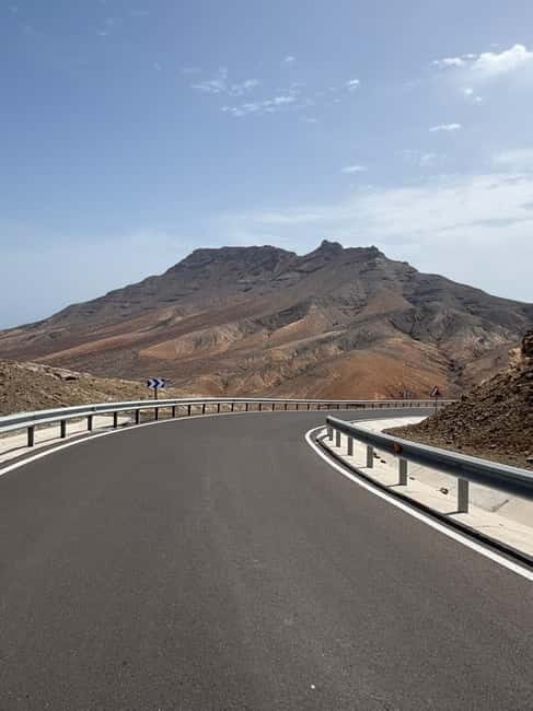 Fuerteventura: Panoramic Island Tour. Visiting all Hotspots - Village Time in Tuineje and Antigua (Where You Can Actually Breathe)