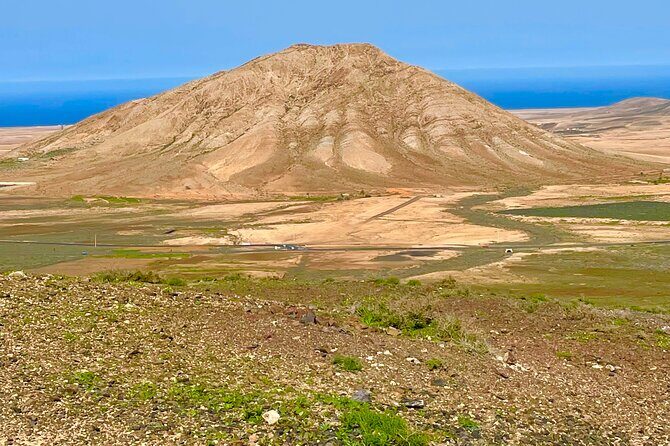 Fuerteventura: PRIVATE Panorama grand TOUR - Ajuy: black volcanic beach, caves, and a choose-your-own-walk moment