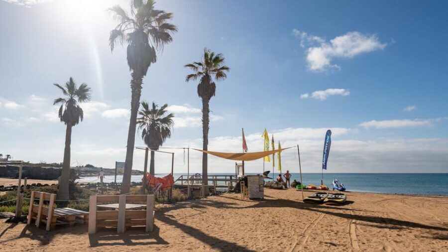 Fuerteventura: Rent a Kayak & discover Costa Calma's Coast! - What You Get: Kayaks, Life Jackets, and a Quick Primer