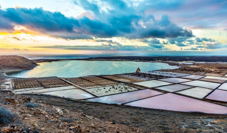 Fuerteventura: Round-Trip or 1-Way Ferry Ticket to Lanzarote - Price and Value: Why This $23 Ferry Works So Well