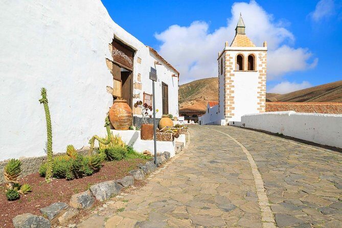 Fuerteventura Villages Caves and Farm Tour with Lunch from South - Key Highlights You’ll Feel From Stop to Stop