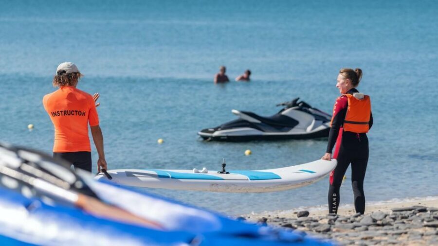 Fuerteventura: Windsurfing Taster in Costa Calma Bay! - From simulator to sail: getting afloat without getting frustrated