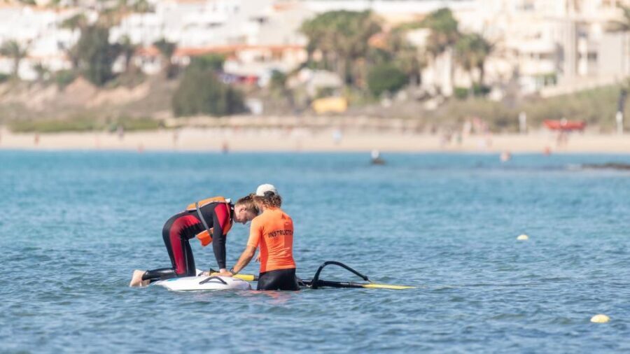 Fuerteventura: Windsurfing Taster in Costa Calma Bay! - How the 2-hour timing actually helps a beginner