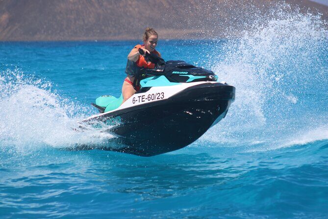 Jet Ski Activity to Lobos Island from Corralejo - Corralejo Dunes from the water: a different way to see Fuerteventura
