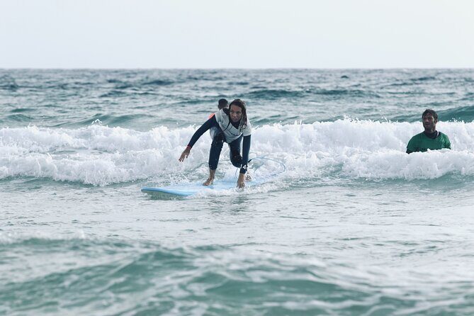 Lezioni di Surf per Beginner e Intermedi (6 persone a istruttore) - Small Groups, Real Safety: 6 People Per Instructor