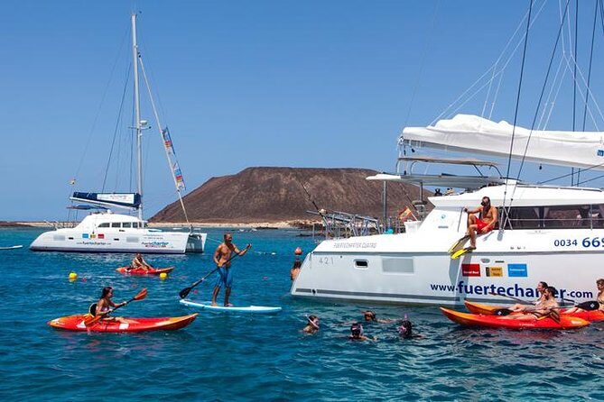 Private Catamaran trips to Lobos Island in Lagoon 400 - Corralejo Start and the On-Boat Setup You Can Plan Around