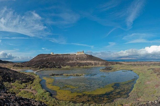 Return Ferry to Lobos Island from Corralejo, Fuerteventura - Food, water, and shade: the packing list that saves your day