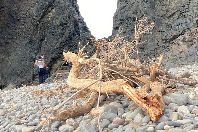 Wild coast nature experience and legends - Las Peñitas Gorge: The Chapel Stop and the Virgen de la Peña Story